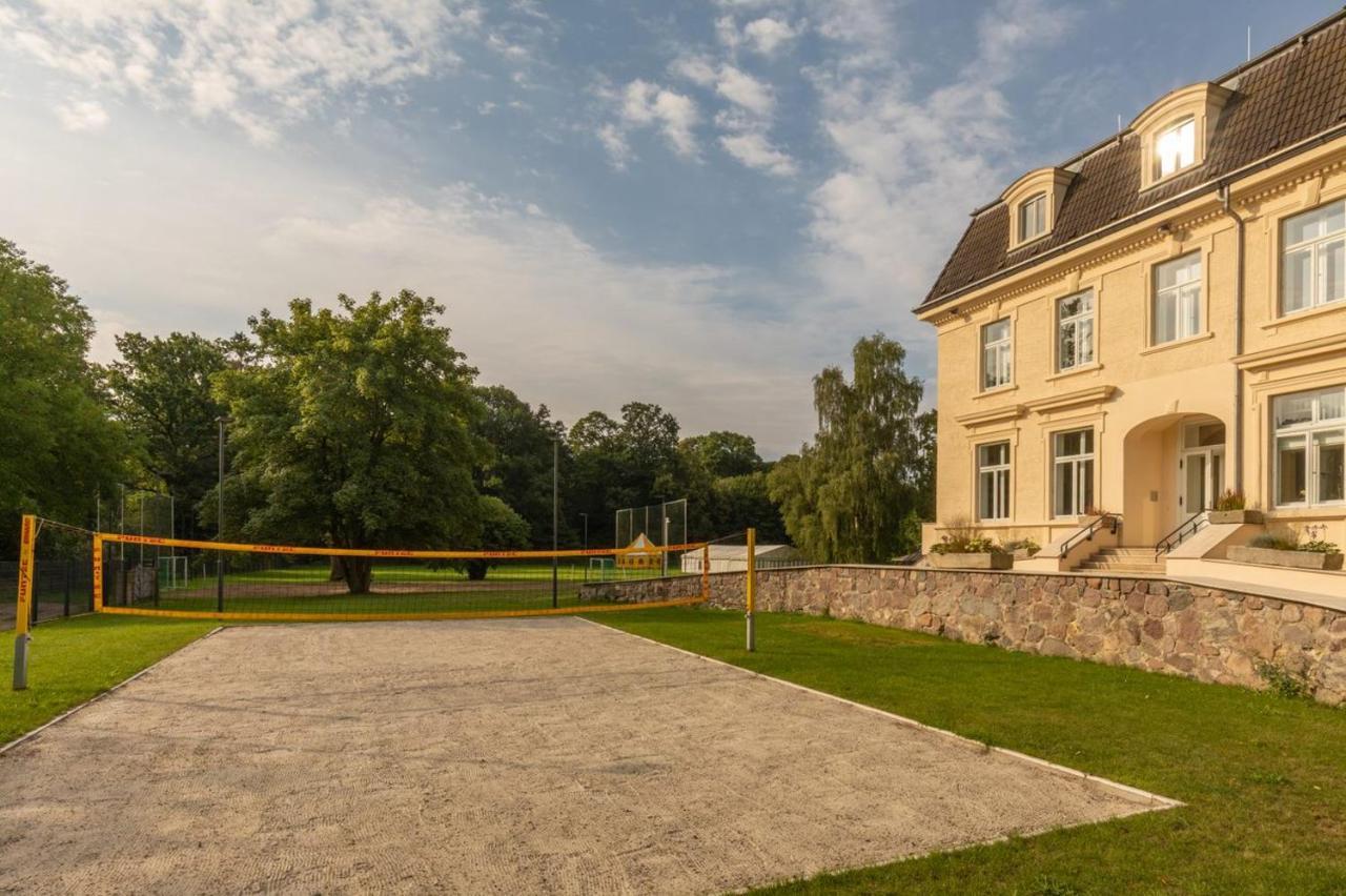 Familienhotel Schloss Leizen Bioverpflegung 外观 照片