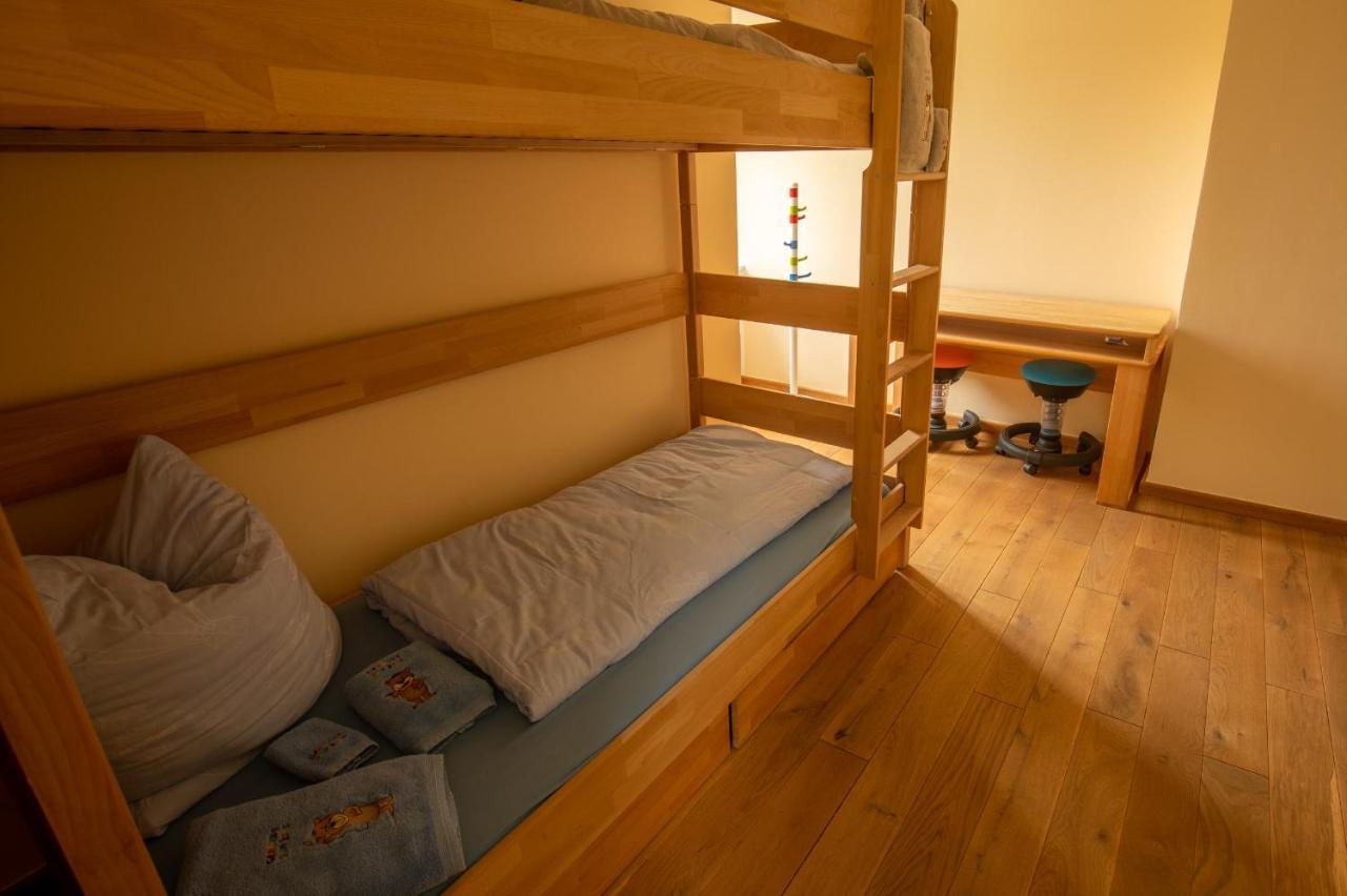 Familienhotel Schloss Leizen Bioverpflegung 外观 照片